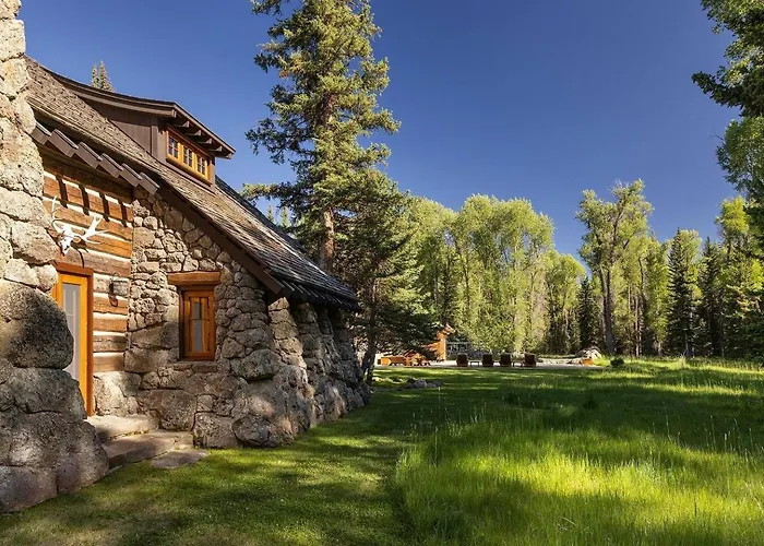 Сasa de vacaciones Luxury Mountain Estate With Panoramic Views *